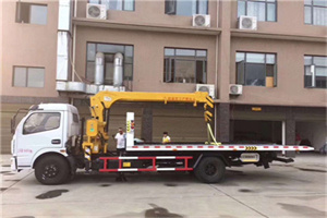 山海关附近汽车轮胎更换